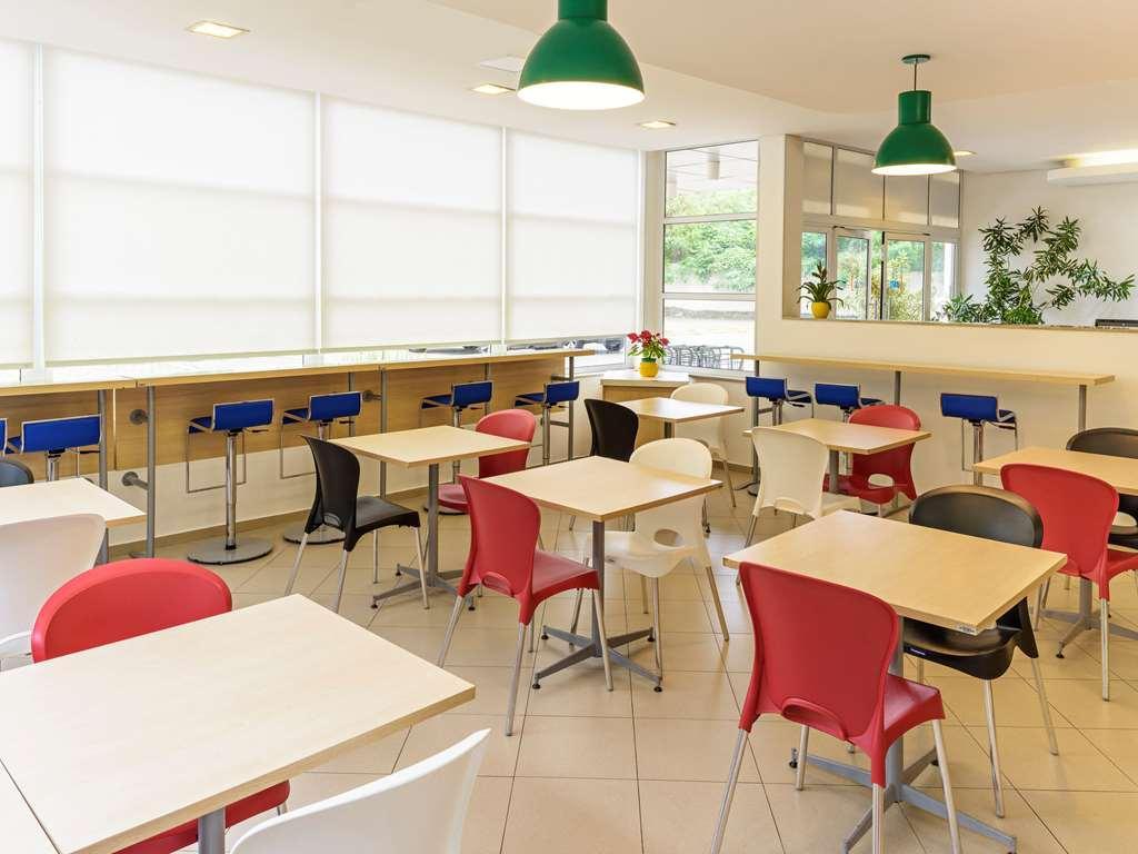 Ibis Budget 피라시카바 외부 사진