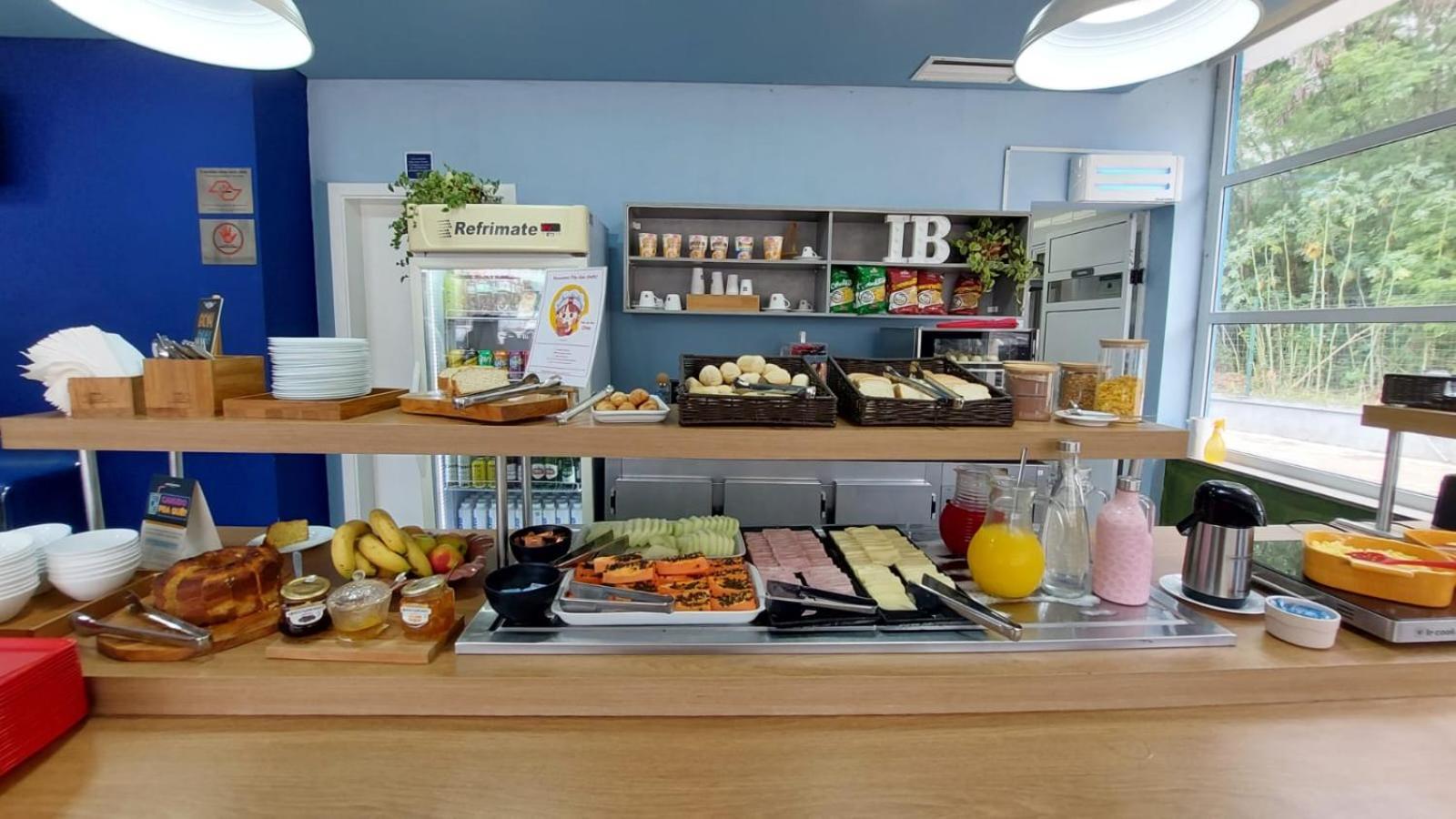 Ibis Budget 피라시카바 외부 사진