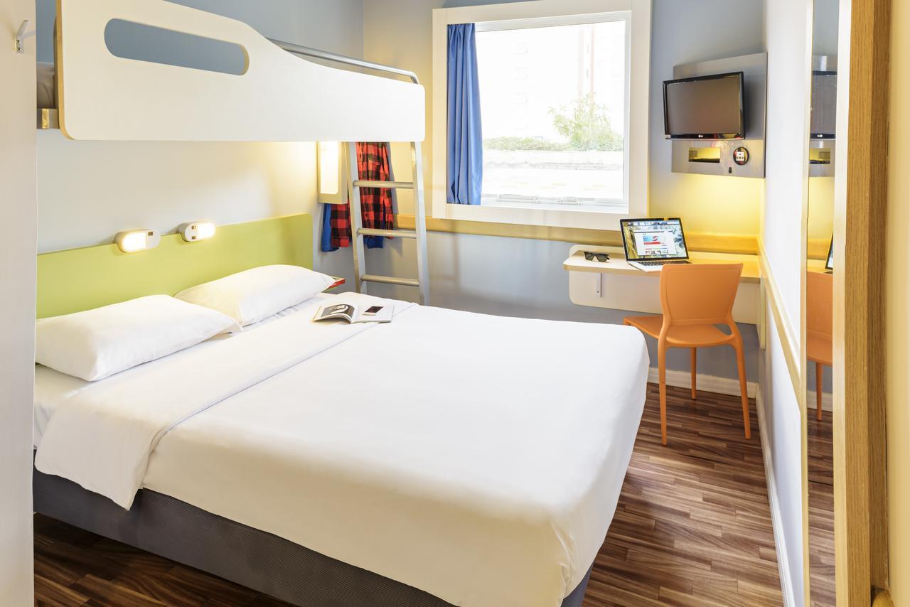 Ibis Budget 피라시카바 외부 사진