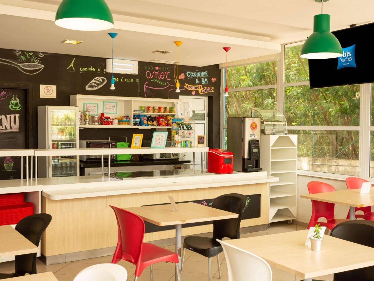 Ibis Budget 피라시카바 외부 사진