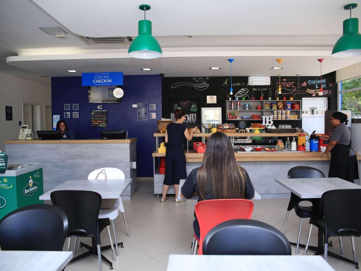 Ibis Budget 피라시카바 외부 사진